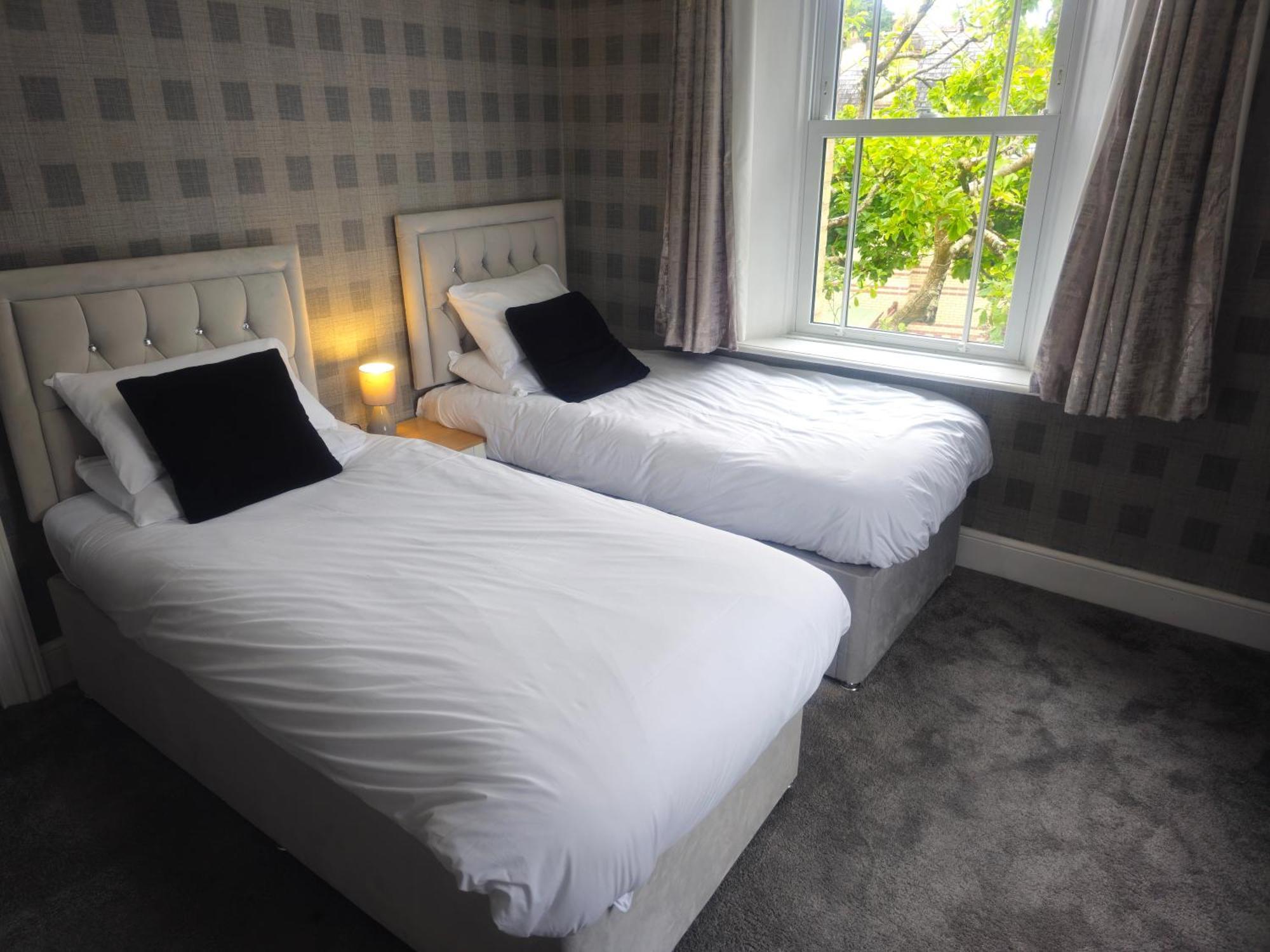Exquisite 10 Bed Villa Hot Tub And Games Room Barnstaple Ngoại thất bức ảnh